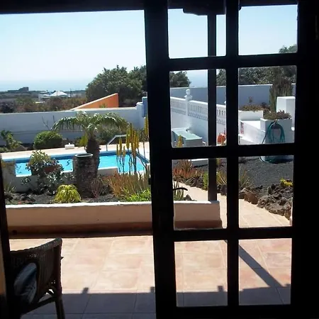 Sleeps 9 Pool Wifi *