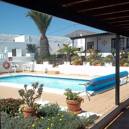 Sleeps 9 Pool Wifi *