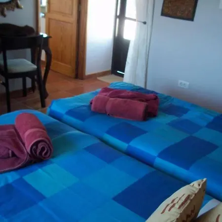 Sleeps 9 Pool Wifi 别墅 Mácher